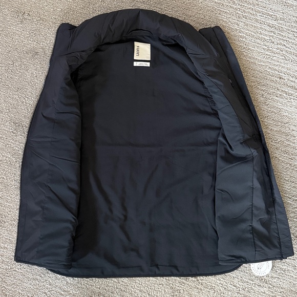 Vuori Canyon Insulated Vest - Black - Picture 4 of 8